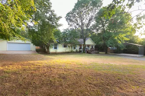 162 E Highland Ave, Eufaula, OK 74432 photo 3