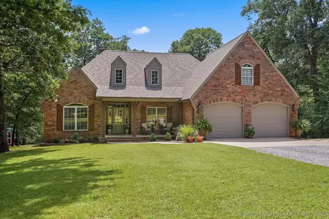 192 N 4395 Rd, Pryor, OK 74361