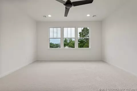 2335 E 17th Pl, Tulsa, OK 74104 photo 42