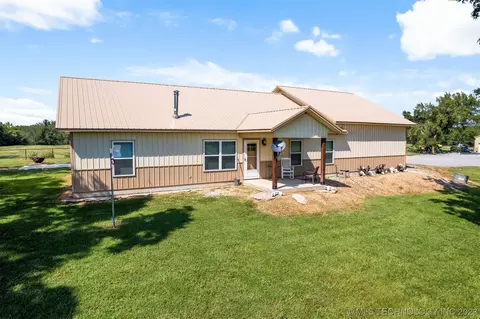 8093 E 400 Rd, Strang, OK 74367 photo 1