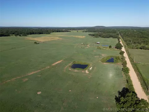 1080 Road, Checotah, OK 74426 photo 11