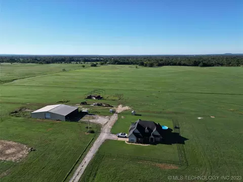 1080 Road, Checotah, OK 74426 photo 9