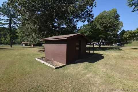 473074 E 821 Loop, Stilwell, OK 74960 photo 10