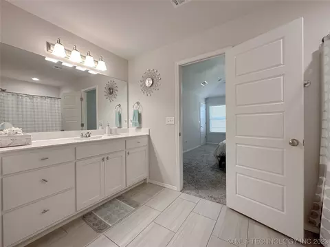 1920 E Union St, Broken Arrow, OK 74011 photo 30