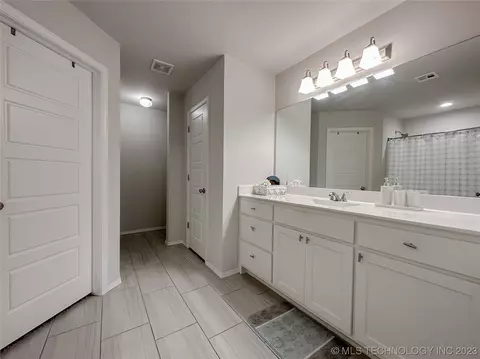 1920 E Union St, Broken Arrow, OK 74011 photo 28