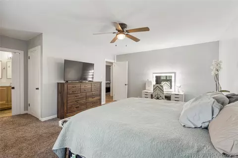 2835 E 48th St, Tulsa, OK 74105 photo 28
