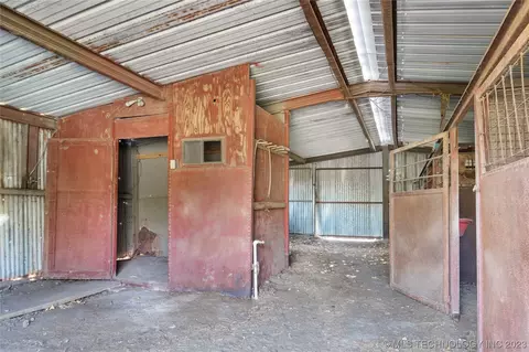 90 Roping Ln, Durant, OK 74701 photo 14