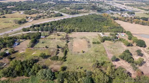 90 Roping Ln, Durant, OK 74701 photo 11