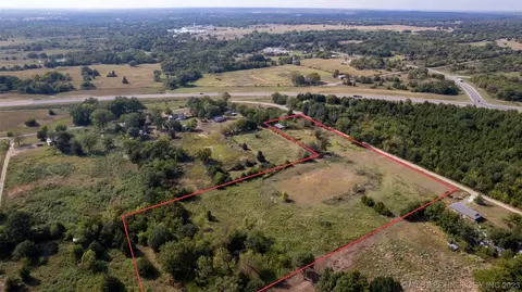 90 Roping Ln, Durant, OK 74701 photo 8
