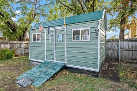 10137 E 24th Pl, Tulsa, OK 74129 photo 27