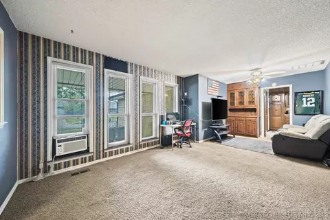 10137 E 24th Pl, Tulsa, OK 74129 photo 15