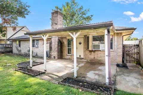 10137 E 24th Pl, Tulsa, OK 74129 photo 25