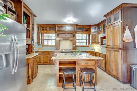 931 E 17th St, Ada, OK 74820 photo 16