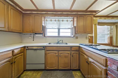 1200 W Main St, Haskell, OK 74436 photo 15