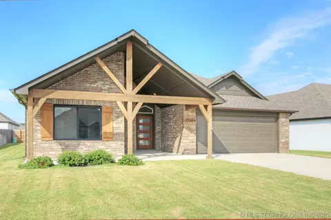 27509 E 109th St S, Coweta, OK 74429