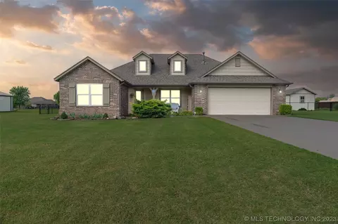 7 Brushy Creek Rd, Pryor, OK 74361