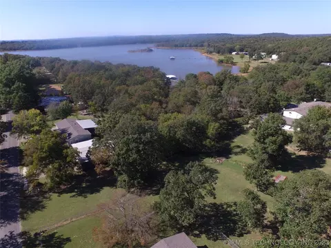 3 Branum Dr, Checotah, OK 74426 photo 3