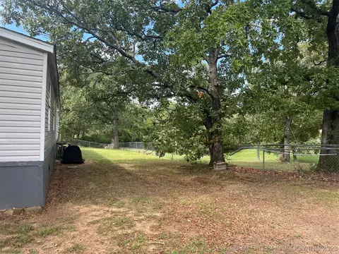3 Branum Dr, Checotah, OK 74426 photo 6