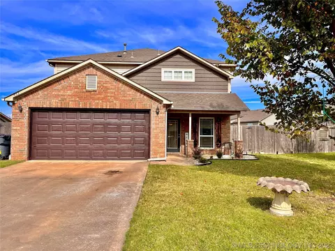 433 E 149th St S, Glenpool, OK 74033 photo 1