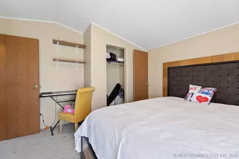 8404 Conifer Rd, Henryetta, OK 74437 photo 18