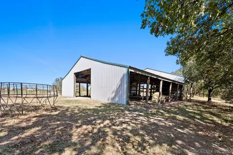 8404 Conifer Rd, Henryetta, OK 74437 photo 29