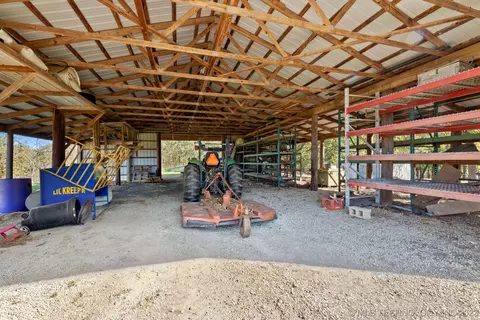 8404 Conifer Rd, Henryetta, OK 74437 photo 30