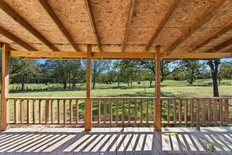 8404 Conifer Rd, Henryetta, OK 74437 photo 28