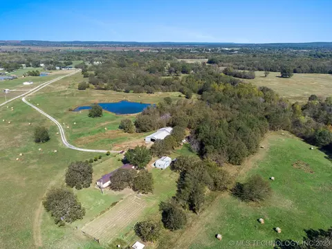 8404 Conifer Rd, Henryetta, OK 74437 photo 39