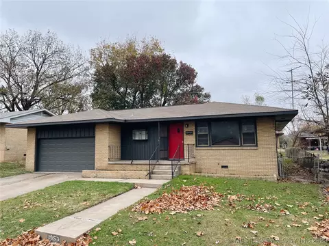 8953 E Marshall St, Tulsa, OK 74115 photo 2