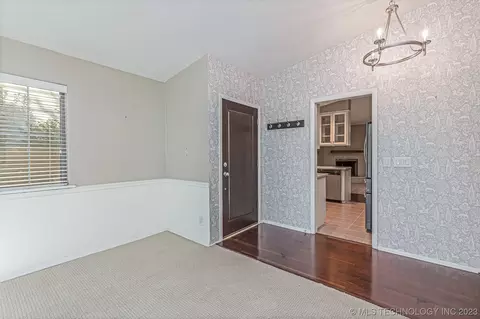 1599 E 59th St, Tulsa, OK 74105 photo 5