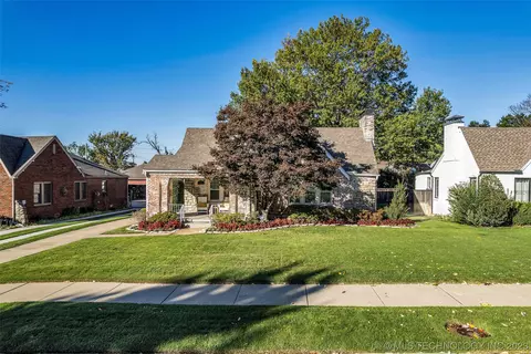 1936 S College Ave, Tulsa, OK 74104