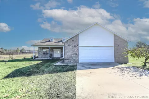 134 Bluebird Ln, Pryor, OK 74361