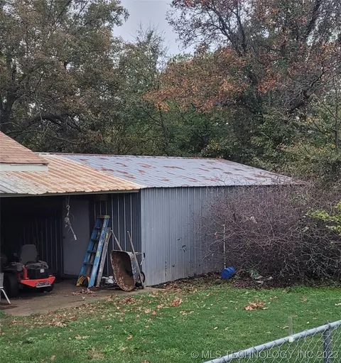 443428 E 978, Gore, OK 74435 photo 24