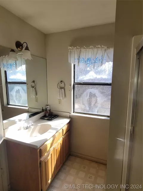 443428 E 978, Gore, OK 74435 photo 20