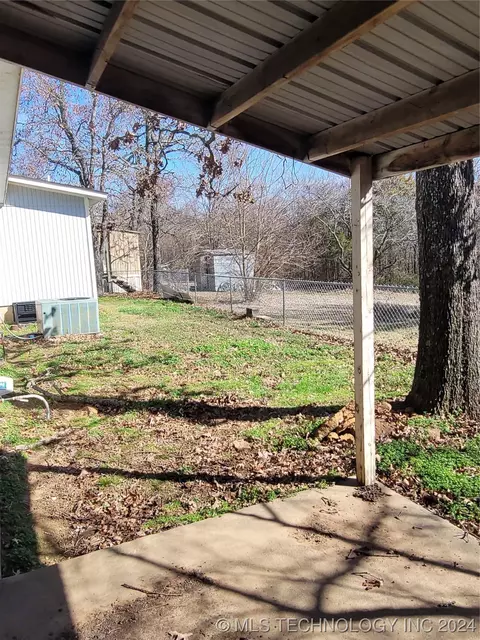 443428 E 978, Gore, OK 74435 photo 9