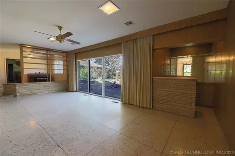4053 E 47th St, Tulsa, OK 74135 photo 9