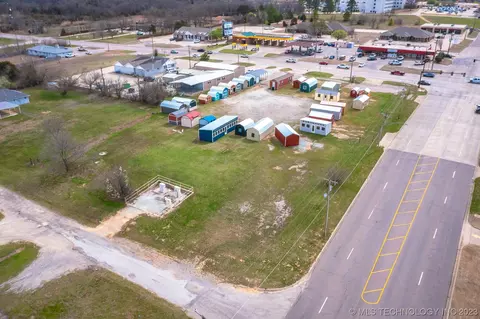 3000 E Arlington, Ada, OK 74820 photo 3