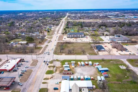 3000 E Arlington, Ada, OK 74820 photo 14