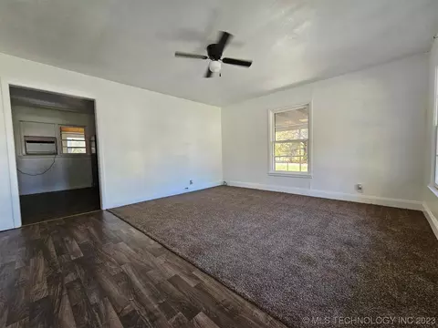 500 E Bird, Davis, OK 73030 photo 9