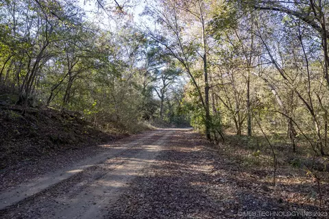 22 S 4070 Rd, Eufaula, OK 74432 photo 13