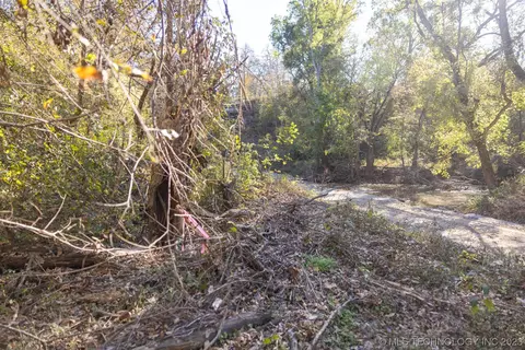 22 S 4070 Rd, Eufaula, OK 74432 photo 6