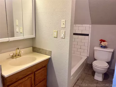 19 S Bailey St, Pryor, OK 74361 photo 22