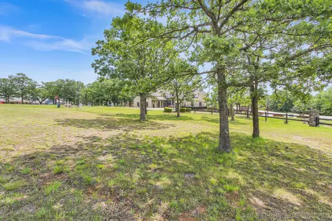 11 Sunset Dr, Sperry, OK 74073 photo 10