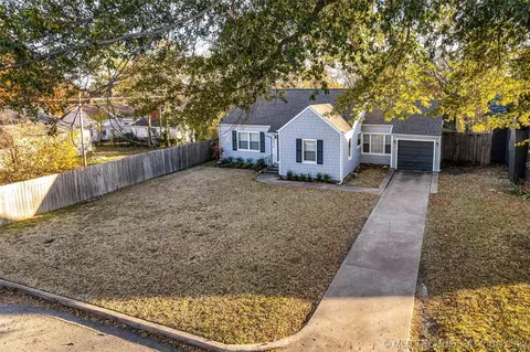 4436 E 14th St, Tulsa, OK 74112 photo 2