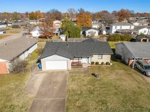 6709 E 29th St, Tulsa, OK 74129 photo 3