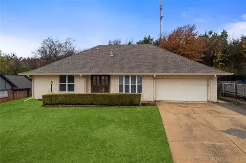 6108 S 69th East Pl, Tulsa, OK 74133