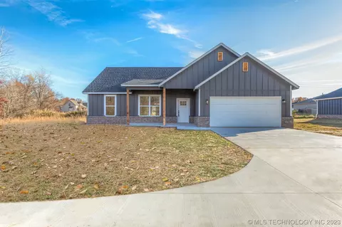 14905 S 279th East Ave, Coweta, OK 74429