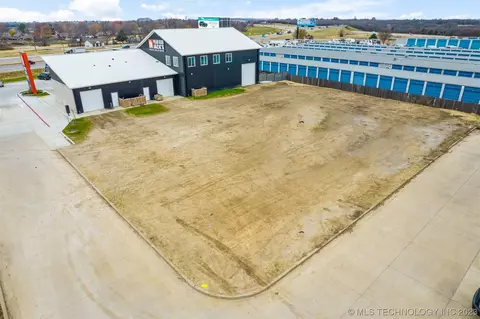 3400 E Houston St, Broken Arrow, OK 74014 photo 1