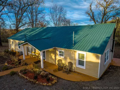 471413 E 860 Rd, Stilwell, OK 74960