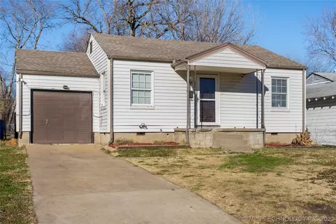 6933 E 5th Pl, Tulsa, OK 74112 photo 4